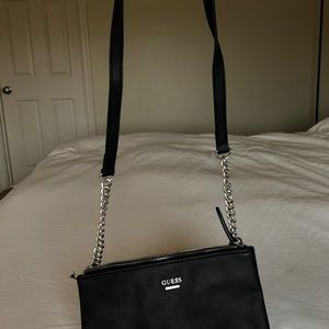 Guess purse - barely used.